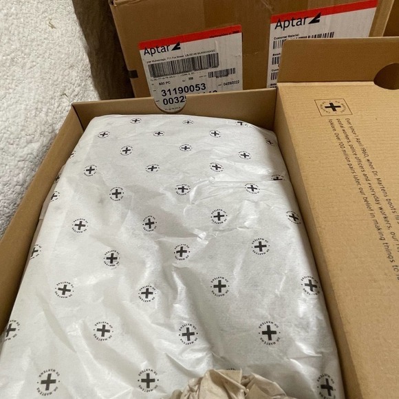 Dr. Martens Pascal lace-up Combat Boots size 7 NWT - Picture 5 of 7